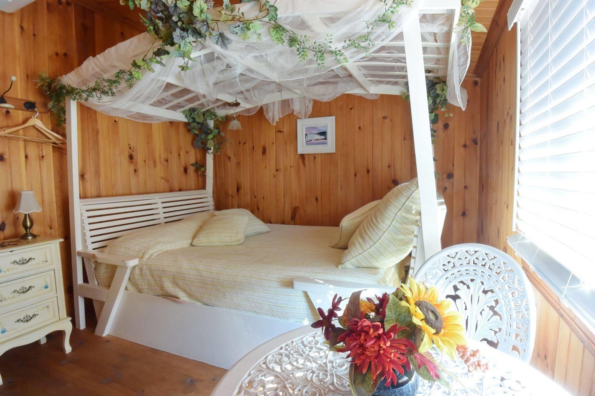 Auberge Papillon Lune ริชมอนด์ ภายนอก รูปภาพ